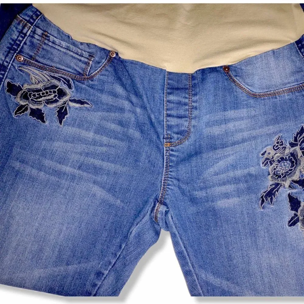 Bella‎ Vida Maternity Jeans Blue Distressed Floral Applique Pockets Full Elastic